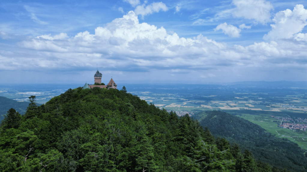 FAUX – Les enjeux de la restauration du château du Haut-Kœnigsbourg